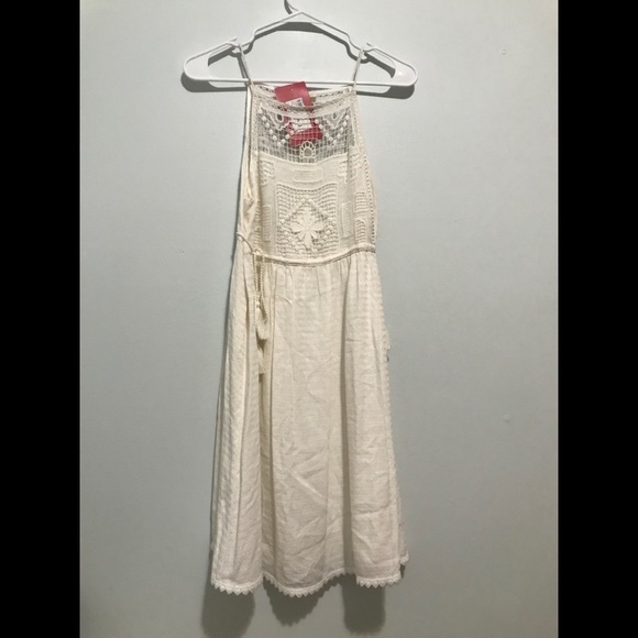 NWT EVEREVE LOVESTITCH Millie Swing Lace Dress M